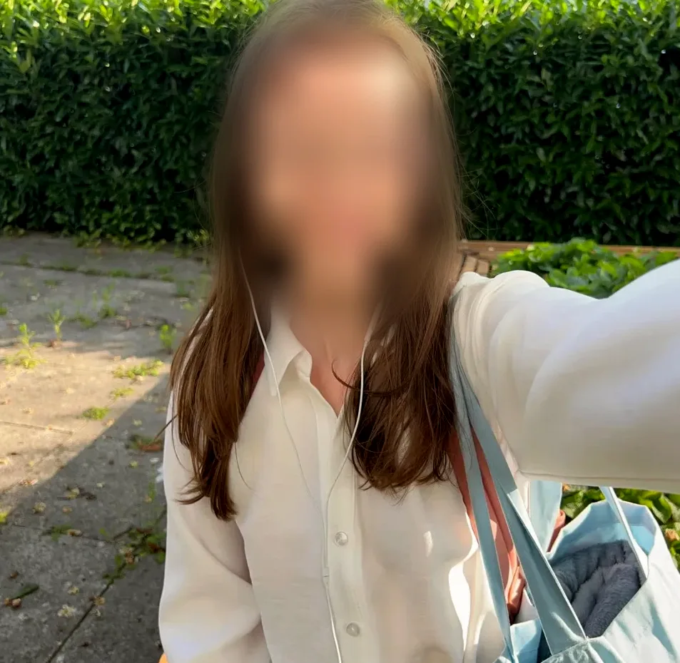 Charlotte, 22