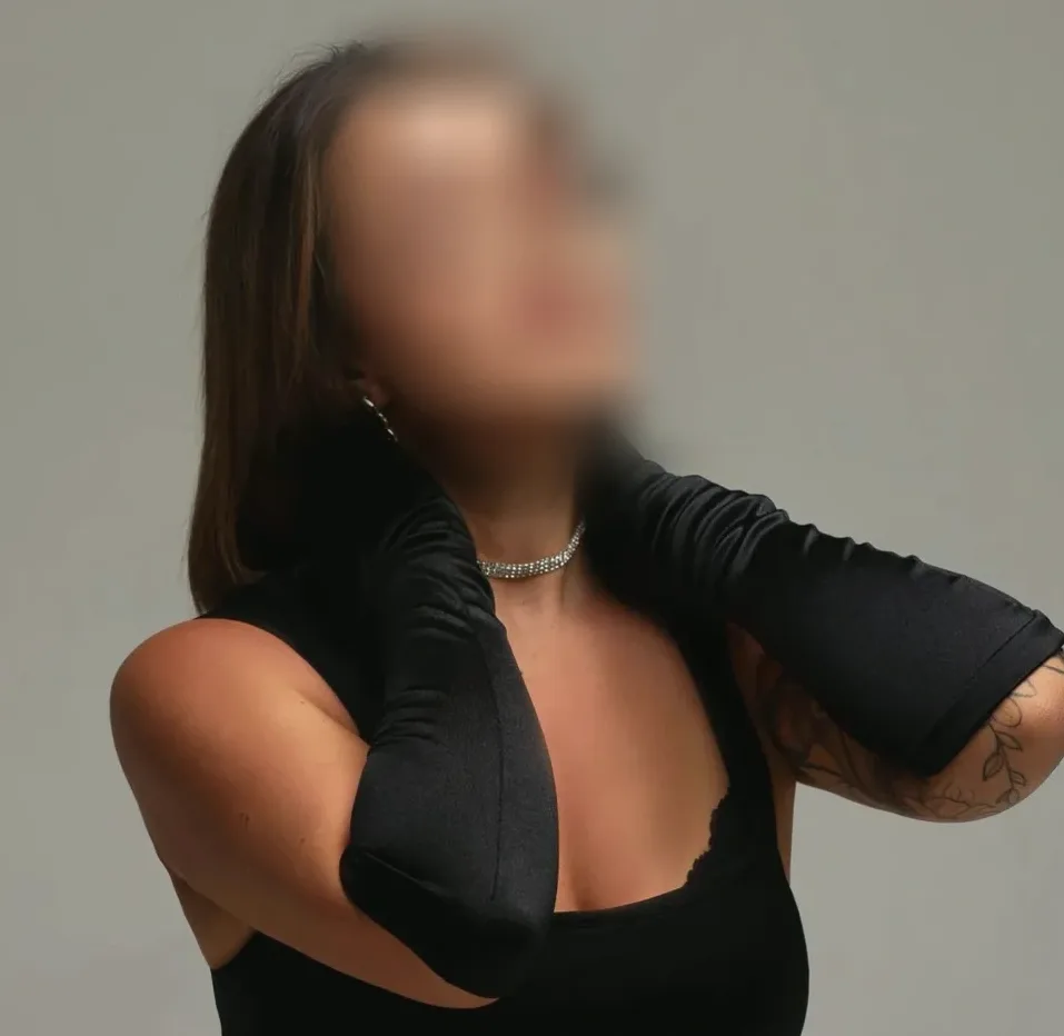 Erin, 31