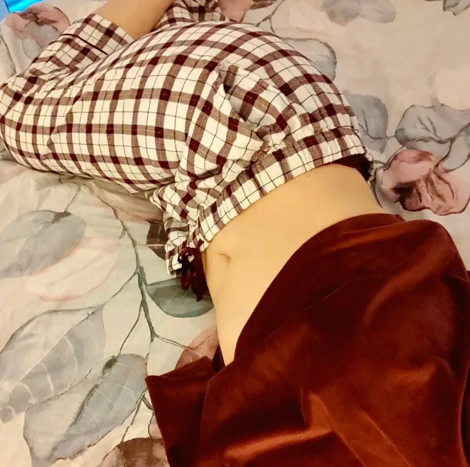 Ffion, 22